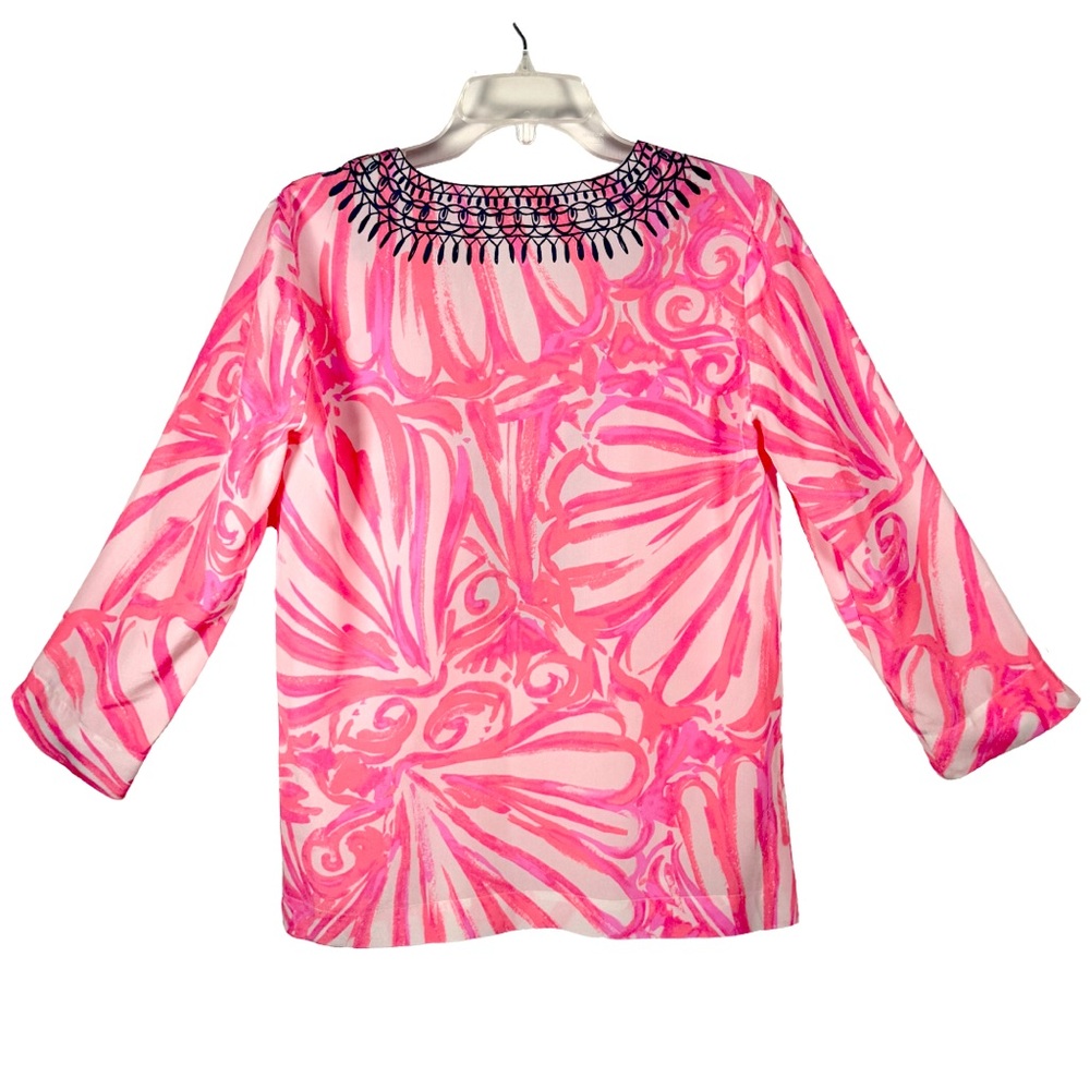LILLY PULITZER Amelia Island Silk Tunic Pink Coral Navy Split Neckline Sz Small - Picture 2 of 10